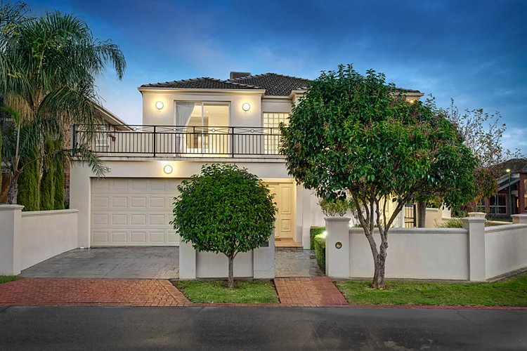 2 Dame Mary Gilmore Place Oakleigh East 3166