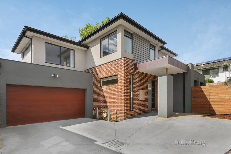 2 Derwent Street Box Hill North 3129
