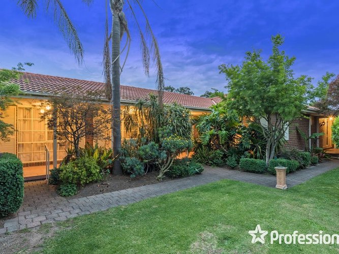 2 Dinsdale Court Mooroolbark 3138