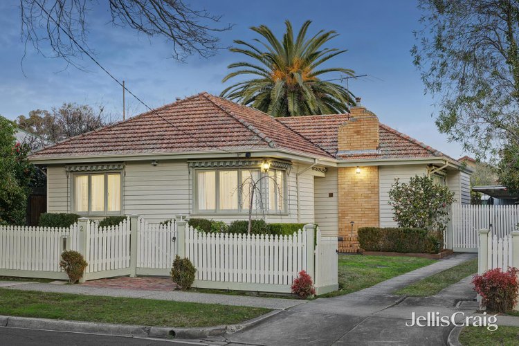 2 Edith Avenue Nunawading 3131