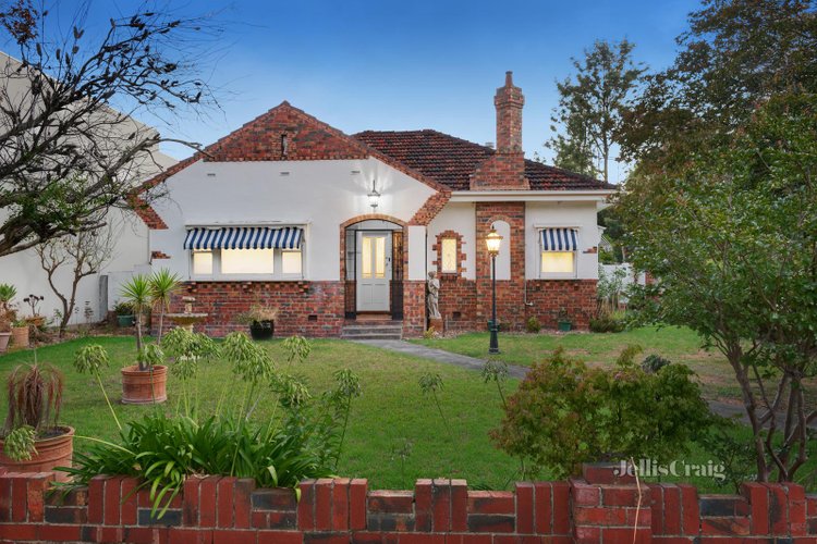 2 Flowerdale Road Glen Iris 3146