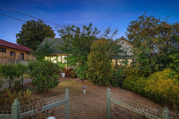 2 Gibcoe Street Greensborough 3088