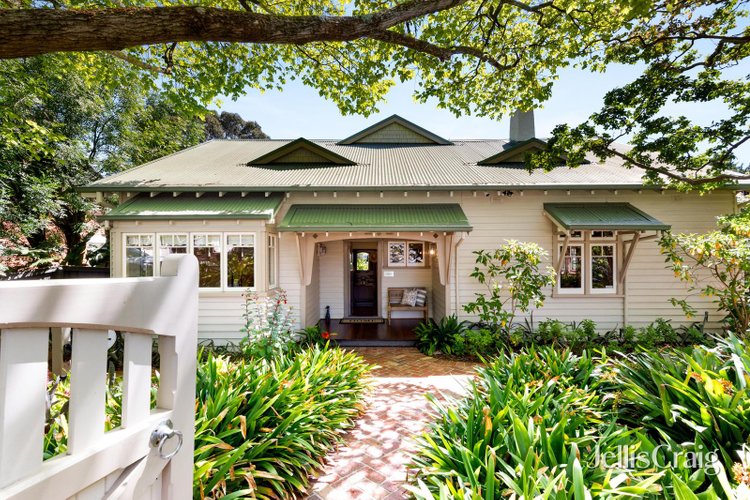 2 Grace Street Mont Albert 3127