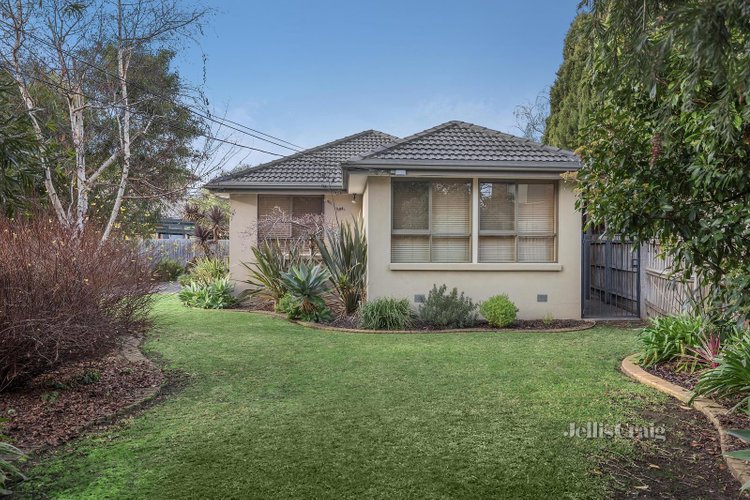 2 Greenview Court Bentleigh East 3165