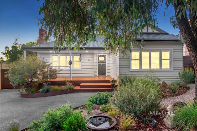 2 Hansen Street Forest Hill 3131