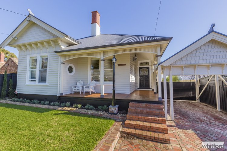 2 Hermitage Road, Newtown
