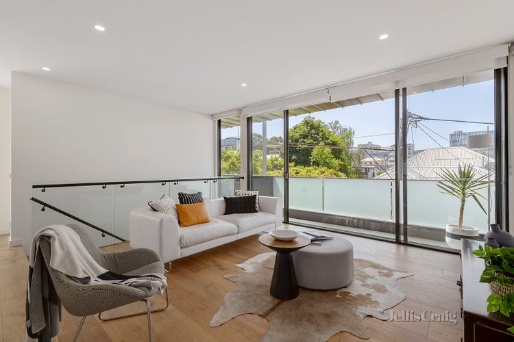 2 Hodgson Terrace Richmond 3121