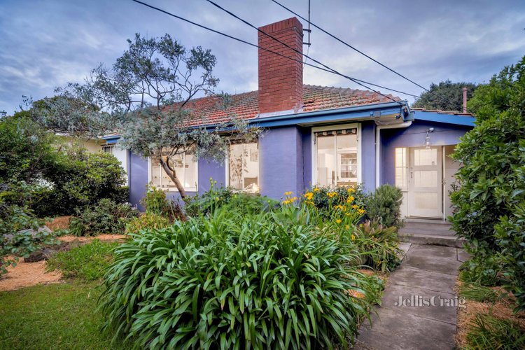 2 Hopetoun Avenue Brunswick West 3055
