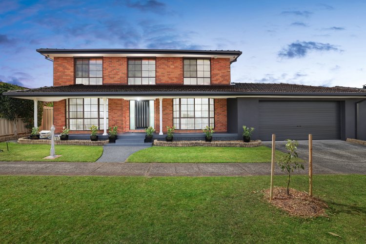 2 Huckson Rise Dandenong North 3175