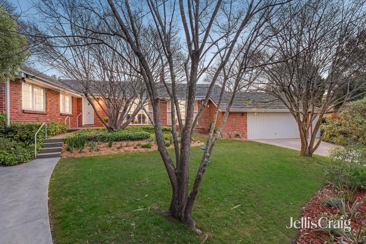 2 Jeanette Court Ringwood East 3135