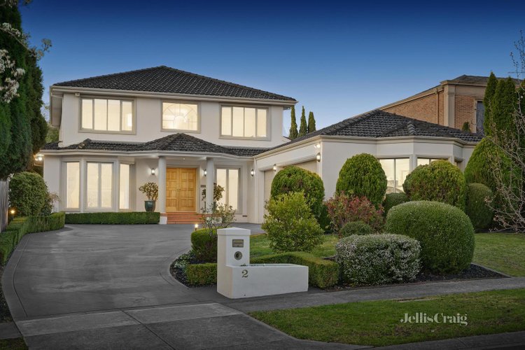 2 Johns Grove Doncaster East 3109