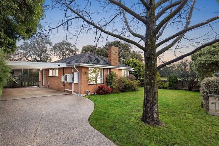 2 Kendal Street Mount Waverley 3149