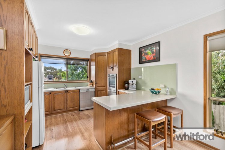 2 Kirami Court, Wandana Heights