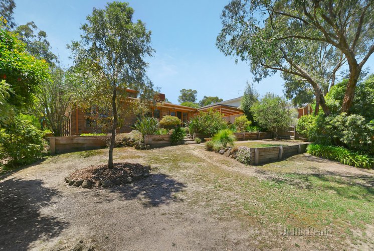 2 Kirwin Avenue Eltham 3095
