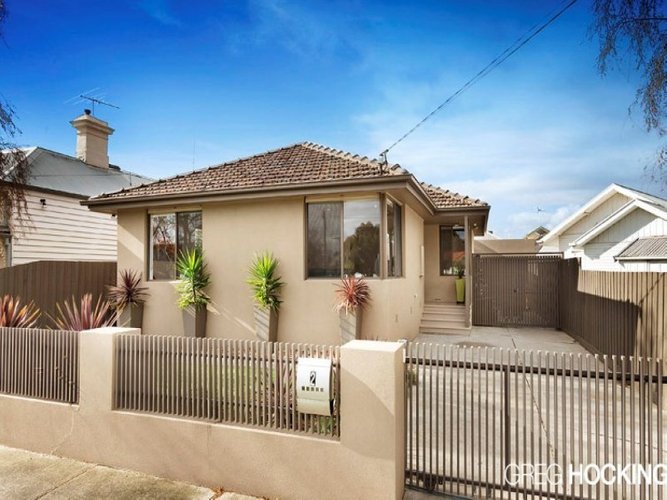 2 Latrobe Street Newport 3015