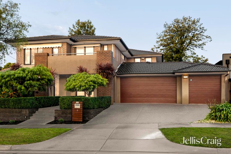 2 Lemon Grove Mount Waverley 3149