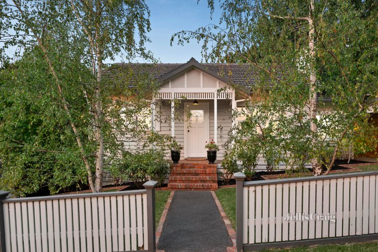2 Leonard Street Ringwood 3134