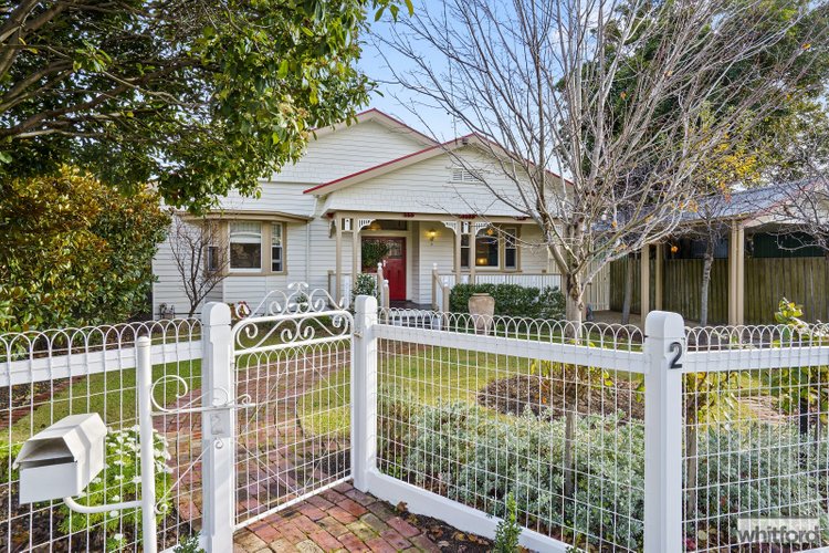 2 Lindon Street, East Geelong