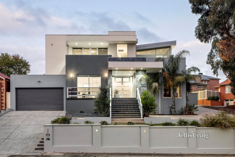 2 Manna Mews Plenty 3090