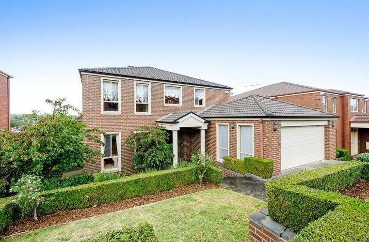 2 May Court Glen Waverley 3150