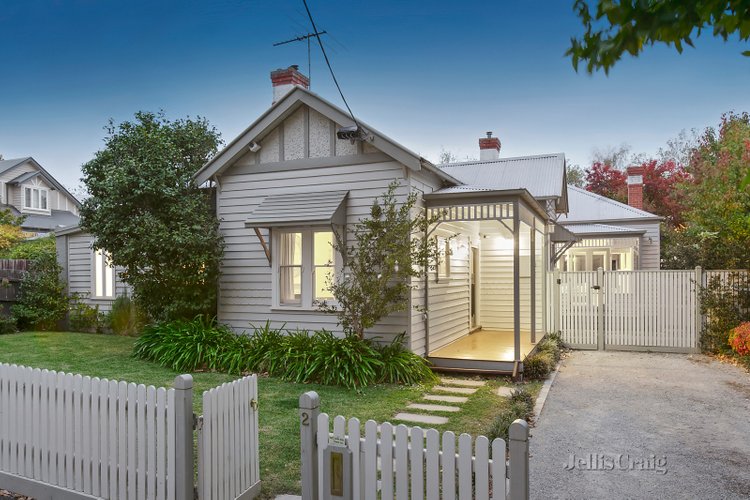 2 McGregor Street Canterbury 3126