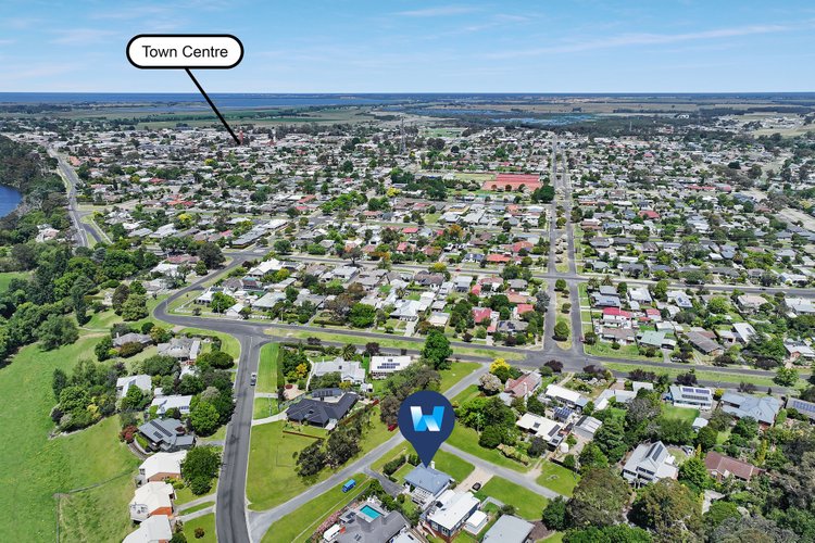 2 McLean Street, Bairnsdale