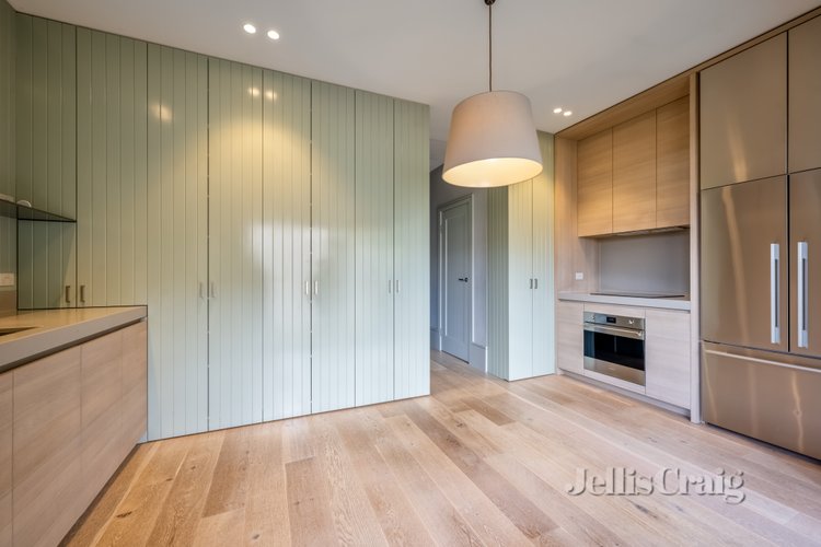2 Melrose Ave  Malvern East 3145