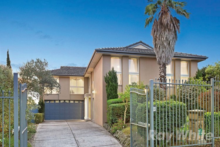 2 Michelle Place Wheelers Hill 3150