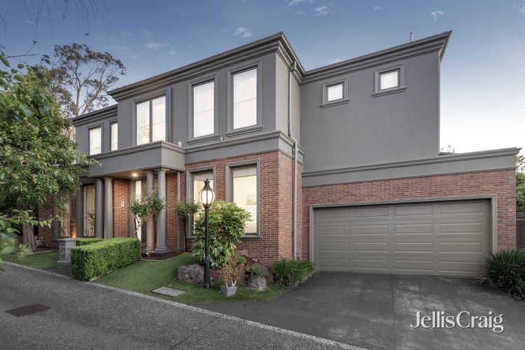 2 Mont Close Doncaster East 3109