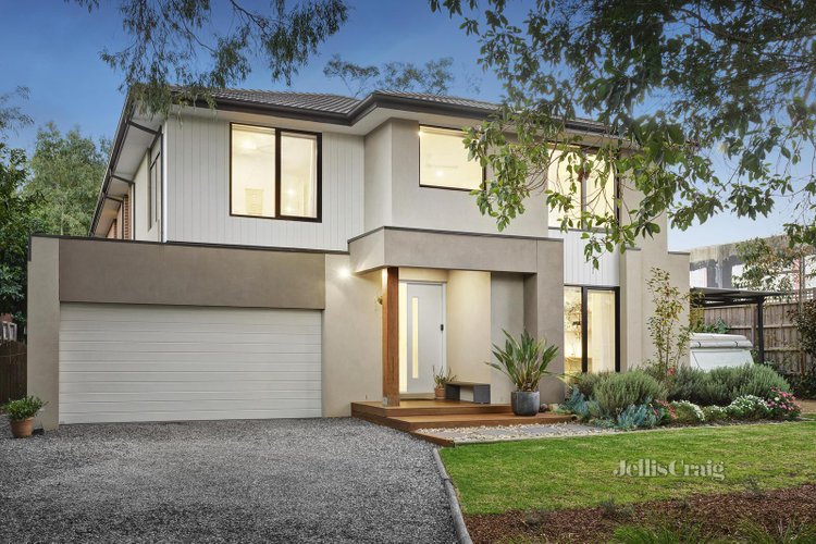 2 Oliver Avenue Blackburn 3130