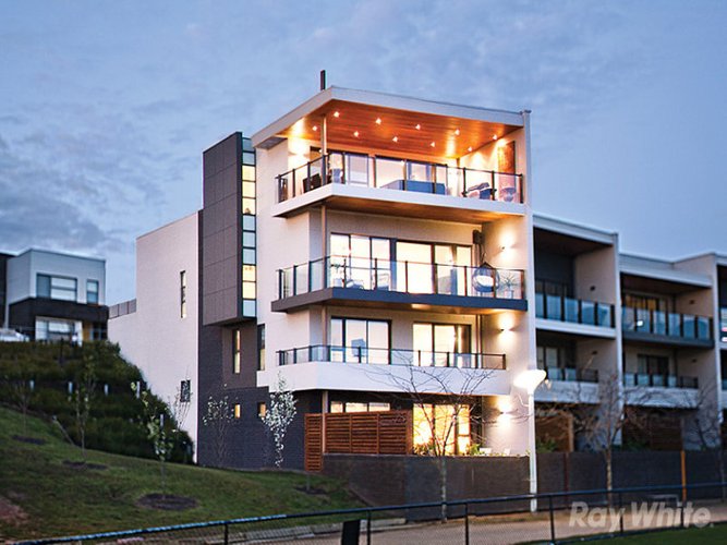 2 Pavillion Place Mulgrave 3170