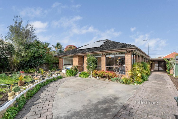 2 Ranfurlie Drive Glen Waverley 3150