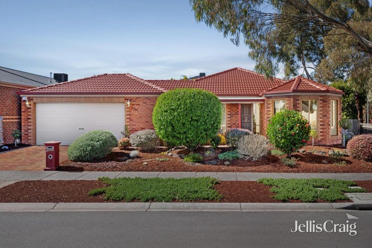 2 Regent Avenue Mooroolbark 3138