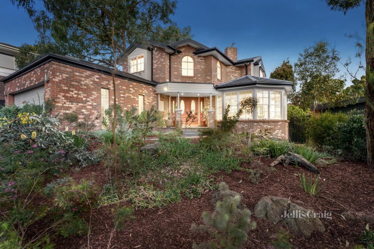 2 Richard Road Mount Waverley 3149