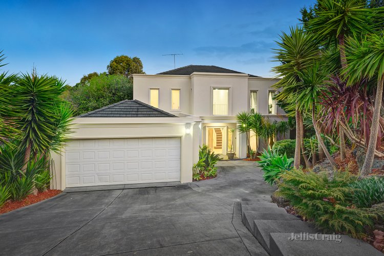 2 Ridley Court Doncaster East 3109