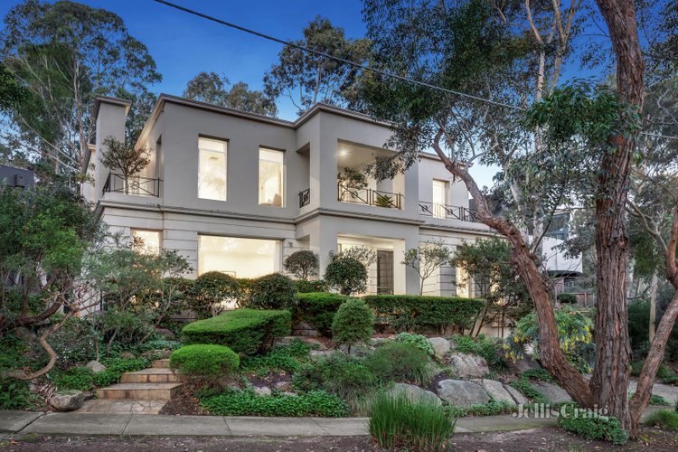 2 River Retreat Kew 3101