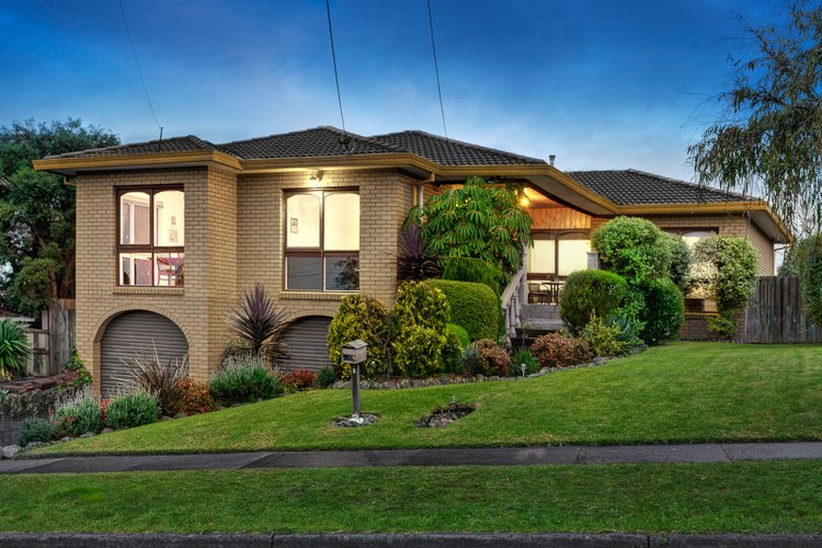2 Sagramore Court Glen Waverley 3150