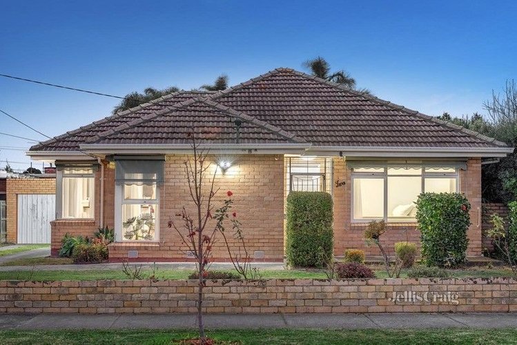 2 Shrewsbury Street Bentleigh East 3165