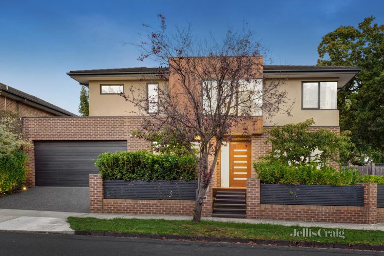 2 St Johns Avenue Mont Albert 3127