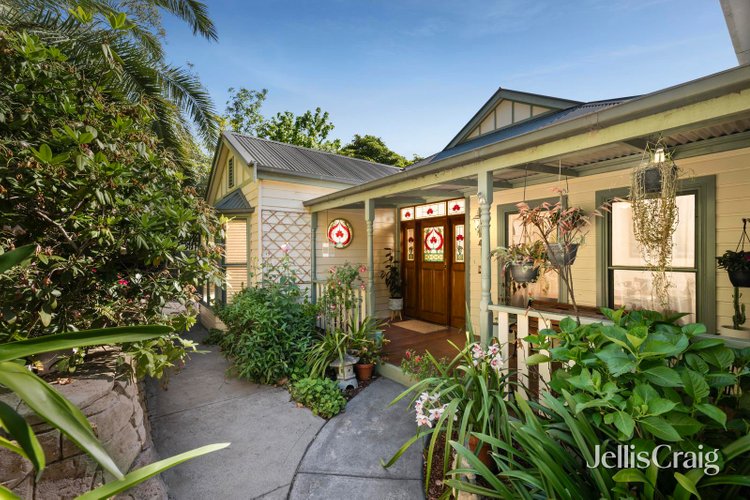 2 Stratheden Place Mooroolbark 3138