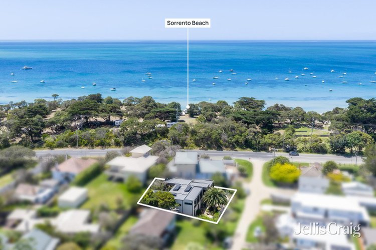 2 Terry Avenue Sorrento 3943