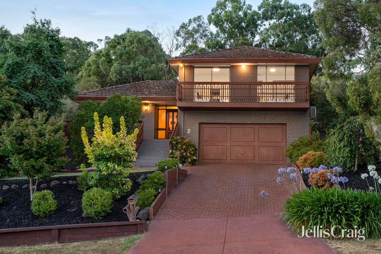 2 Toombarra Place Greensborough 3088