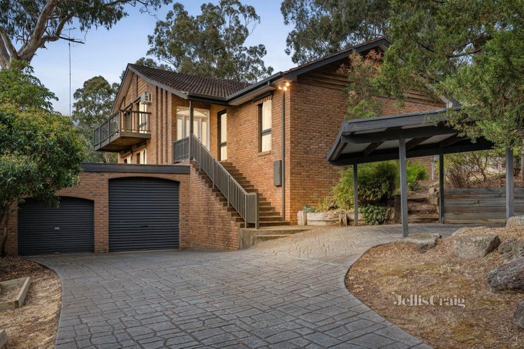 2 Tracey Place Greensborough 3088