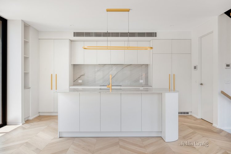 2 Truscott Street Brunswick East 3057