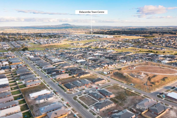 2 Valdes Avenue Winter Valley 3358