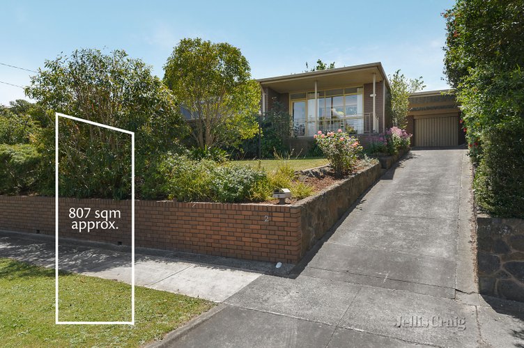 2 Violet Court Doncaster 3108
