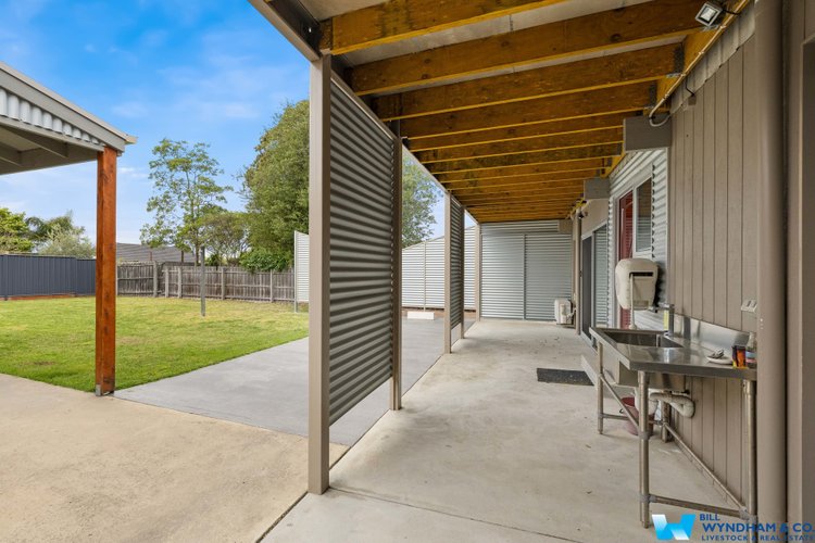 2 Waverley Court, Paynesville