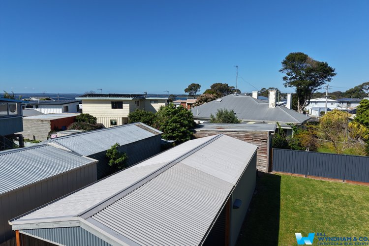 2 Waverley Court, Paynesville