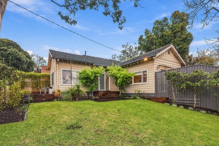 20 Burnett Street  Mitcham 3132