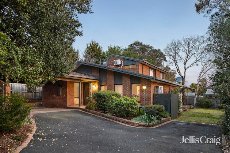 20 Calendonia Drive Eltham North 3095